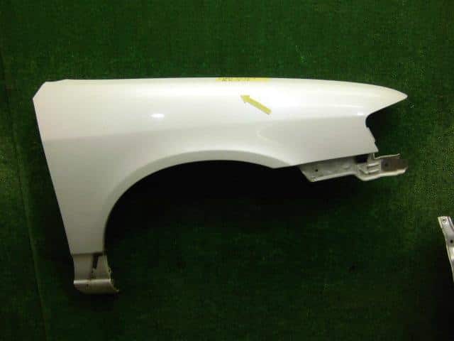 Right Fender Panel NISSAN Wingroad 2000 GF-WFY11 — photo 1
