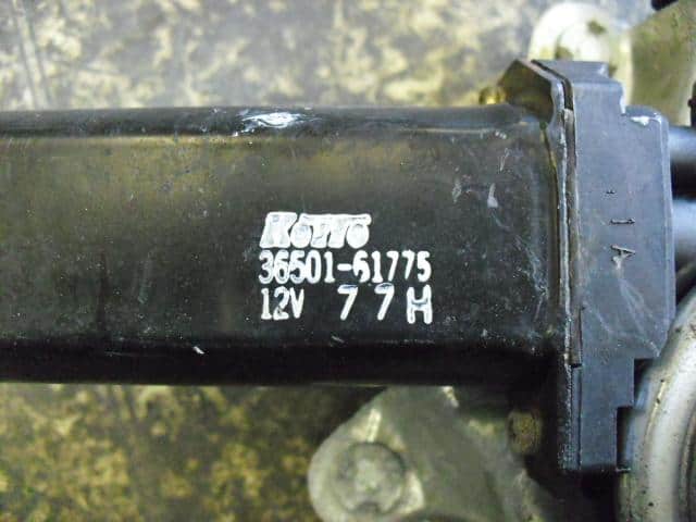 Rear Left Door Regulator MAZDA Sentia 1997 E-HEEP — photo 3
