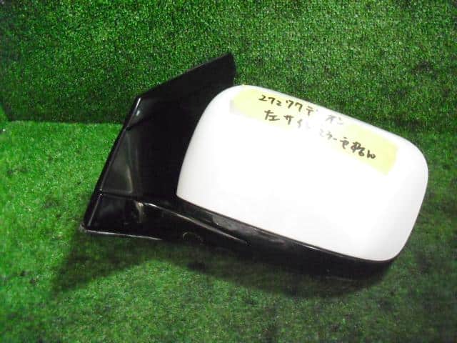 Left Side Mirror MITSUBISHI Dion 2002 TA-CR5W — photo 1