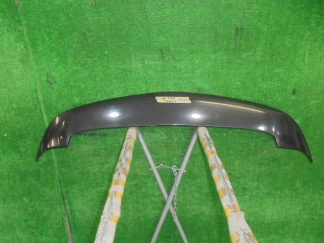 Rear Spoiler MAZDA MPV 2004 ABA-LW3W — photo 1