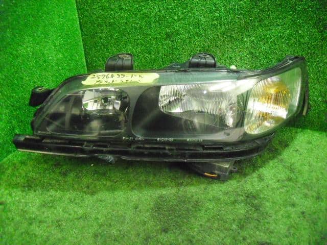Left Headlight HONDA Accord Wagon 2000 GF-CF6 — photo 1