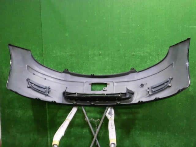 Front Bumper MITSUBISHI Colt 2003 UA-Z25A — photo 5