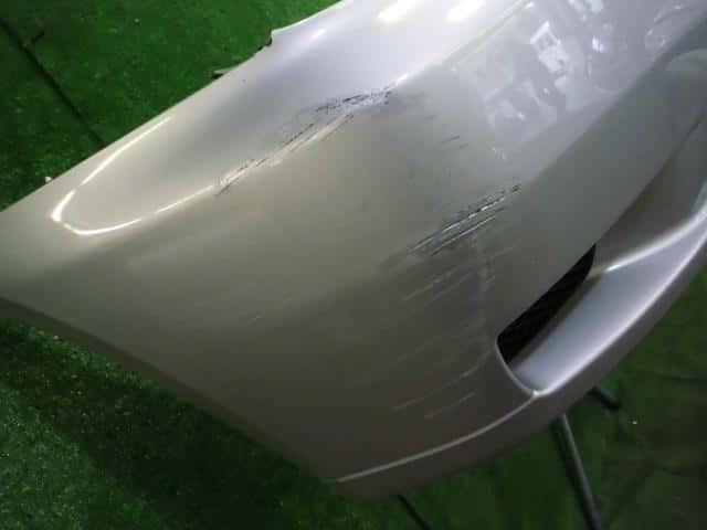 Front Bumper MITSUBISHI Mirage dingo 2001 GF-CQ2A — photo 2