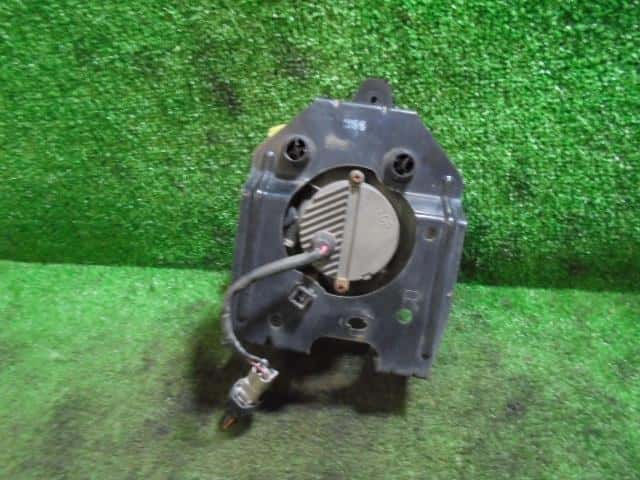 Right Fog Light DAIHATSU Move 2005 CBA-L550S — photo 2