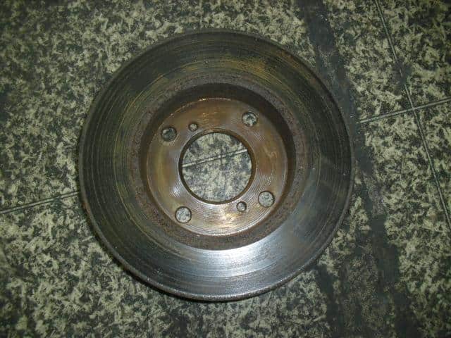 Front Disk Rotor SUZUKI Carry 2002 LE-DA63T — photo 2