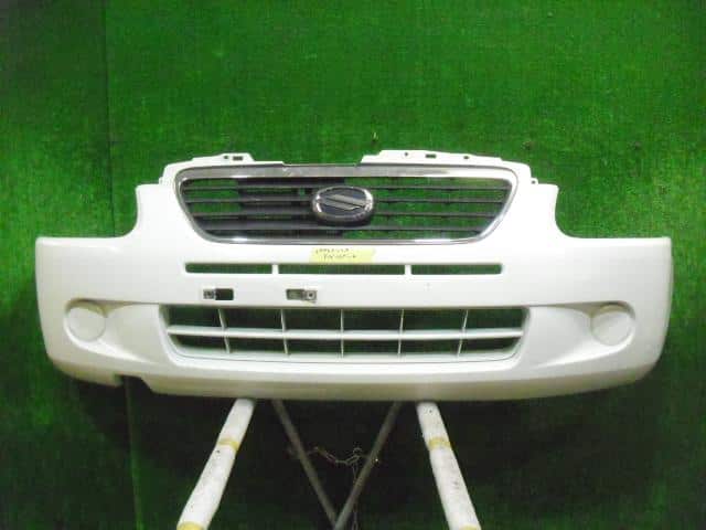 Front Bumper SUZUKI Wagon R Solio 2001 LA-MA64S — photo 1
