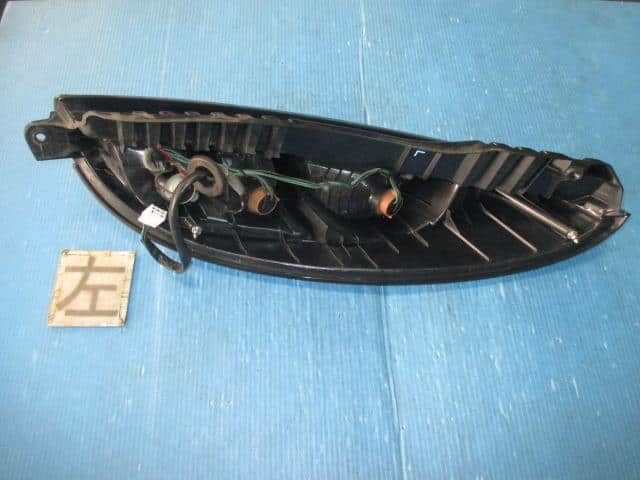 Left Tail Light MITSUBISHI i 2006 CBA-HA1W — photo 4
