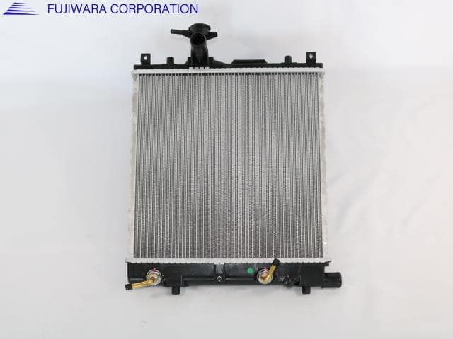 Radiator NISSAN Roox 2009 CBA-ML21 — photo 1