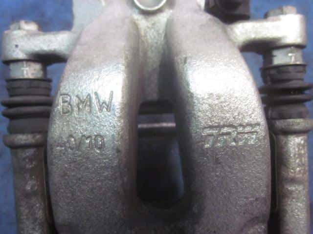 Rear Left Caliper BMW 3 Series 2005 ABA-VA20 — photo 2