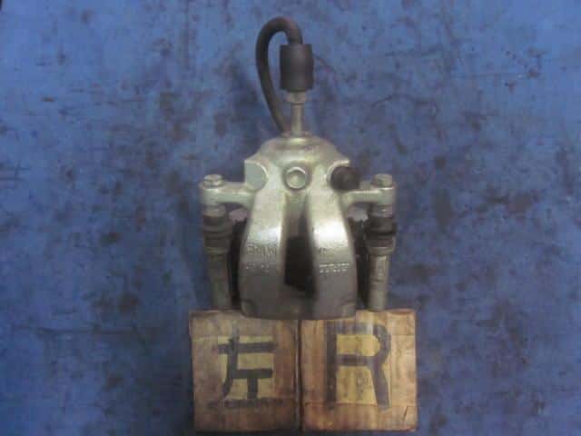 Rear Left Caliper BMW 3 Series 2005 ABA-VA20 — photo 1
