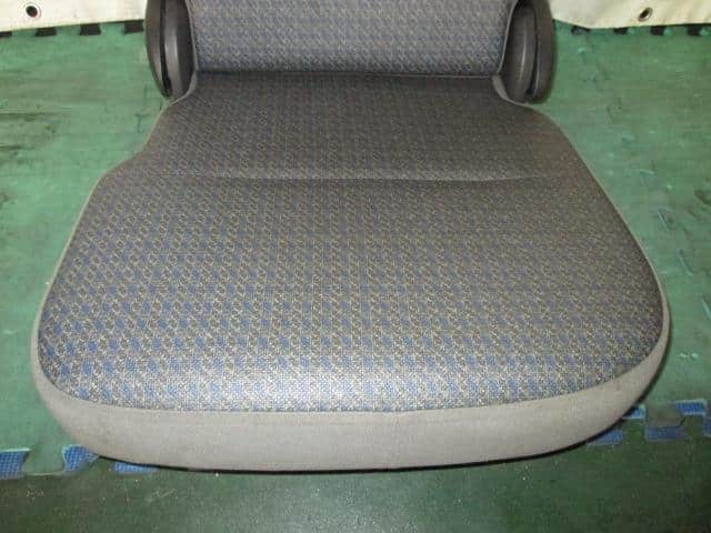 Assistant Driver's Seat HONDA Acty 2011 EBD-HA8 — photo 2