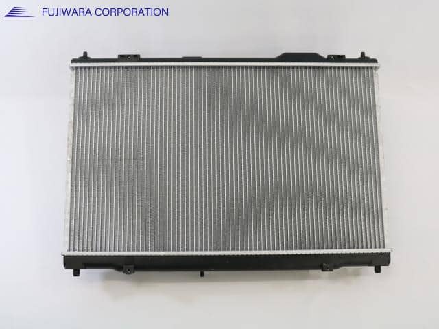 Radiator TOYOTA Crown CBA-GRS182 — photo 2