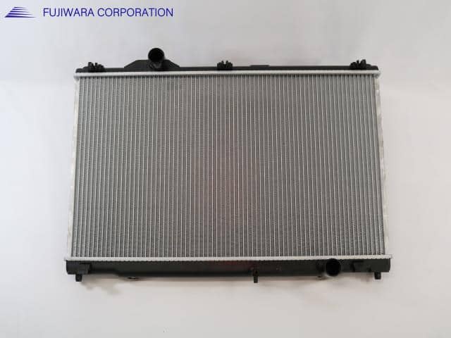 Radiator TOYOTA Crown CBA-GRS182 — photo 1