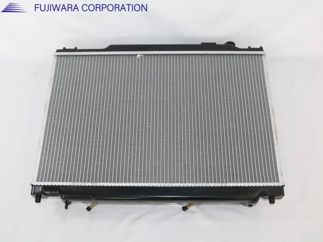 Radiator TOYOTA Crown Comfort GF-YXS10 1640073531 — photo 2