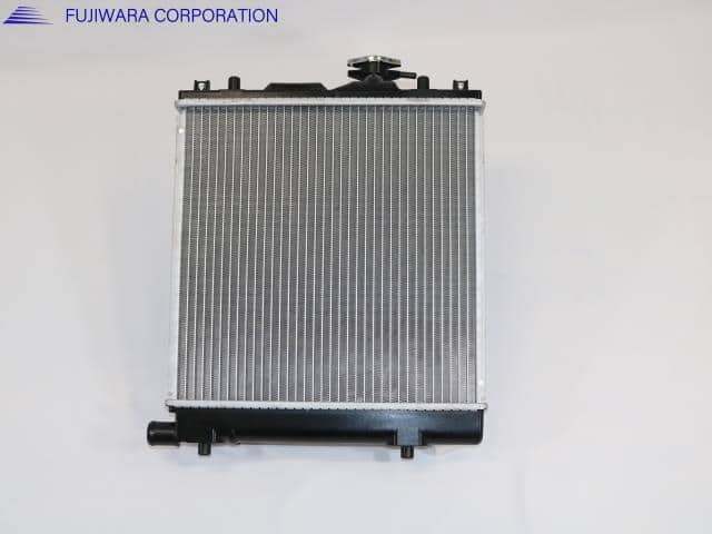 Radiator SUZUKI MR Wagon DBA-MF22S — photo 2
