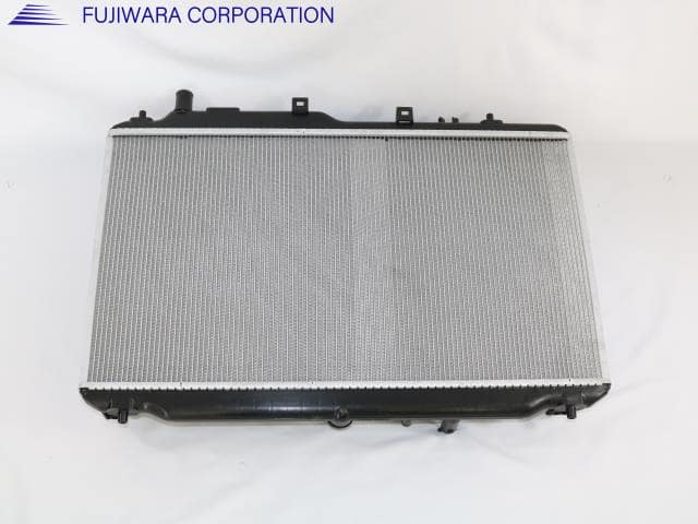 Radiator HONDA Vezel 2013 DBA-RU1 1901050T901 — photo 2