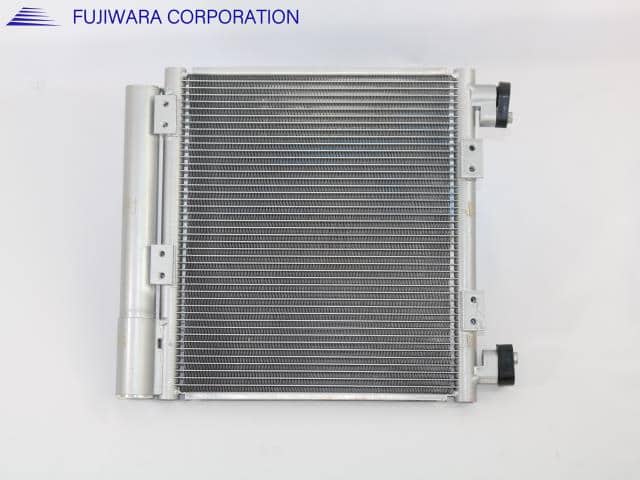 Condenser ISUZU ELF 8981330420 — photo 1