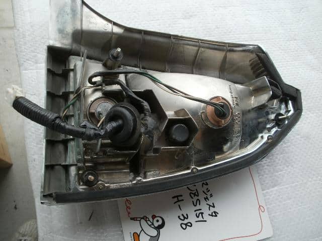 Left Tail Light TOYOTA Crown Majesta 1995 E-UZS151 8156030630 — photo 2