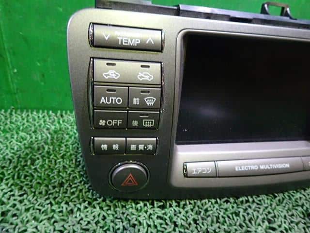 Multi Monitor TOYOTA Brevis 2002 TA-JCG10 — photo 2
