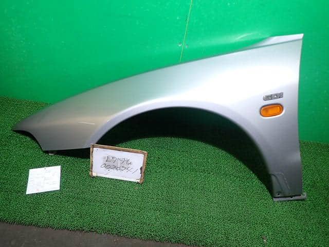 Left Fender Panel MITSUBISHI Legnum 1996 E-EA1W — photo 1