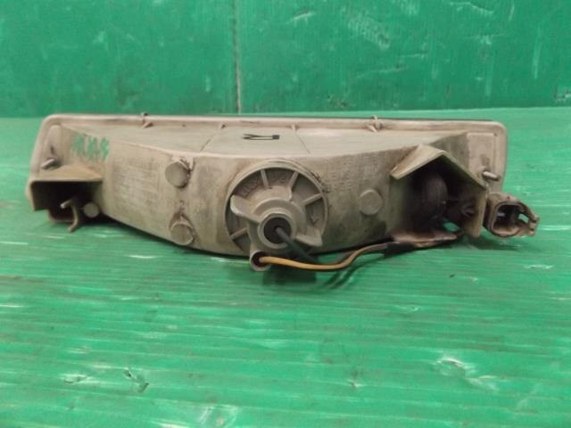 Right Side Marker Light TOYOTA Landcruiser 1996 KC-HDJ81 — photo 3