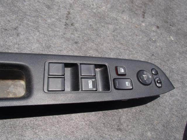 Power Window Switch HONDA Step Wagon 2005 DBA-RG1 — photo 3