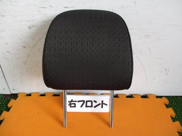 Headrest TOYOTA Crown 2009 DBA-GRS204 — photo 1