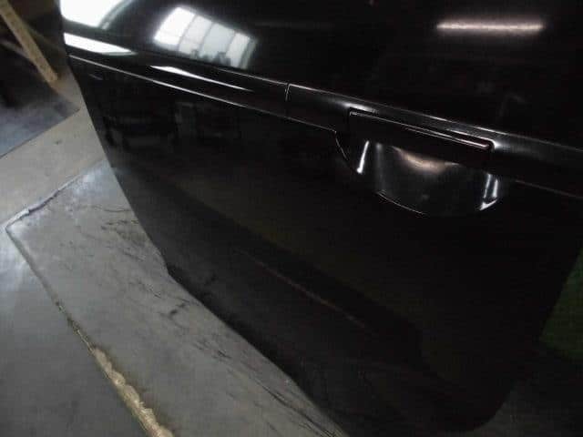 Rear Left Door Assembly SUBARU R2 2005 CBA-RC1 — photo 3