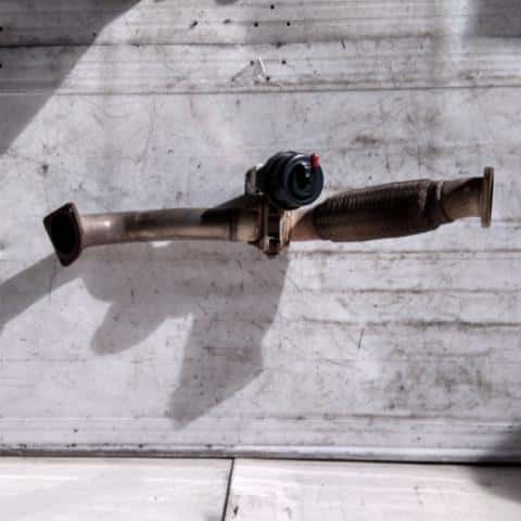 Front Exhaust Pipe ISUZU ELF 2012 TKG-NLR85AR — photo 5