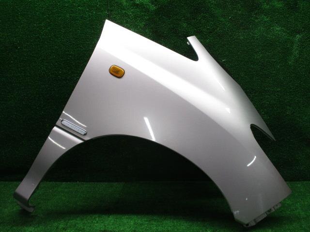 Right Fender Panel TOYOTA Estima 2002 ZA-AHR10 — photo 1