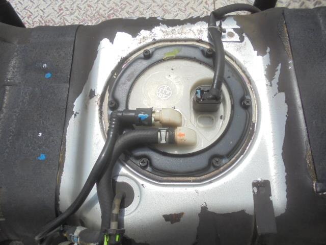 Fuel Tank NISSAN Caravan Van 2002 KG-VWE25 — photo 2