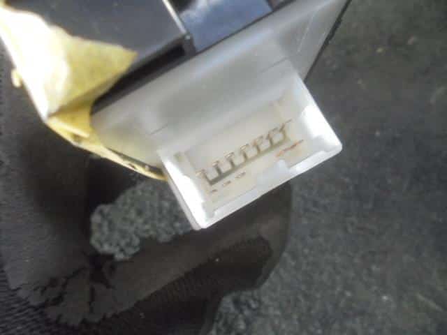 Power Window Switch NISSAN Cube 2000 GH-AZ10 — photo 2