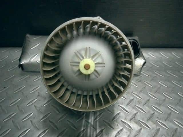 Blower Motor SUZUKI Wagon R 2007 DBA-MH22S 7415058J00 — photo 1