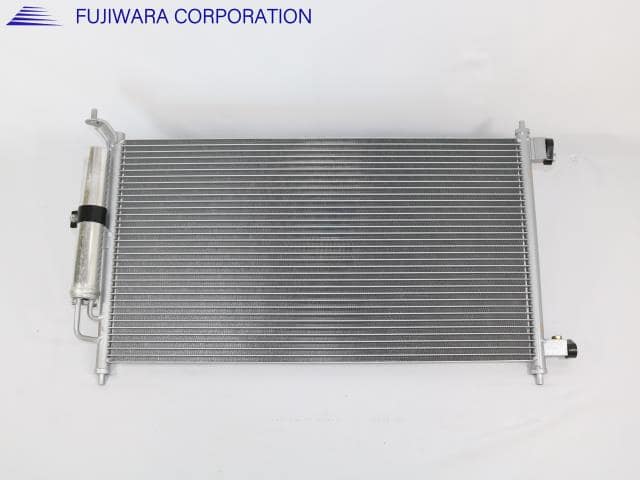 Condenser MAZDA Familia 2008 DBF-BVZNY12 1N1061480 — photo 1