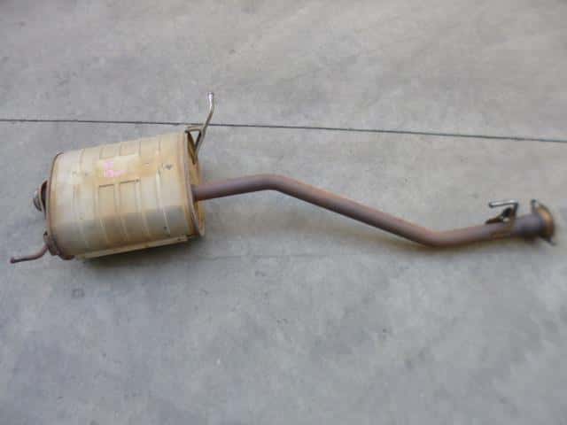 Exhaust Center Muffler NISSAN Nv200 vanette 2012 DBF-VM20 — photo 1