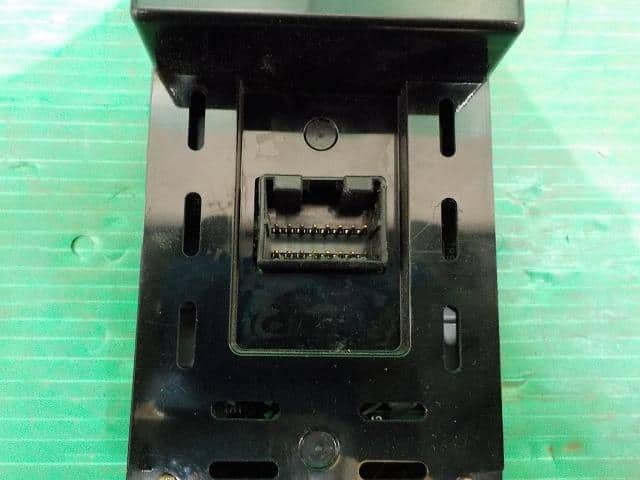 A/C Control Panel HINO Liesse 2001 KK-RX4JFEA — photo 4
