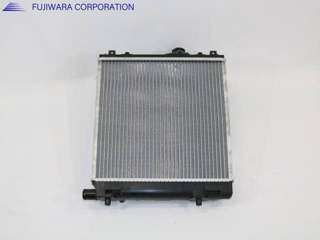 Radiator SUZUKI Wagon R TA-MC22S — photo 2
