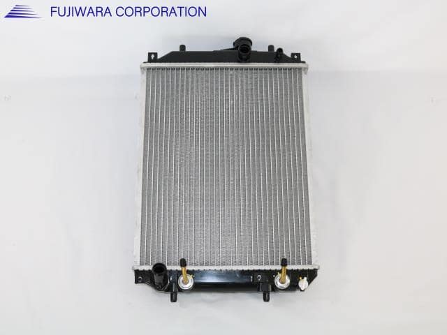 Radiator DAIHATSU Move 2002 LA-L150S — photo 1