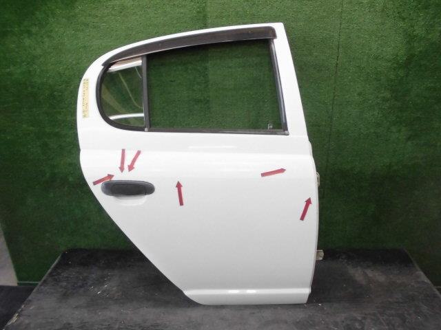 Rear Right Door Assembly TOYOTA Vitz 2000 TA-SCP10 — photo 1