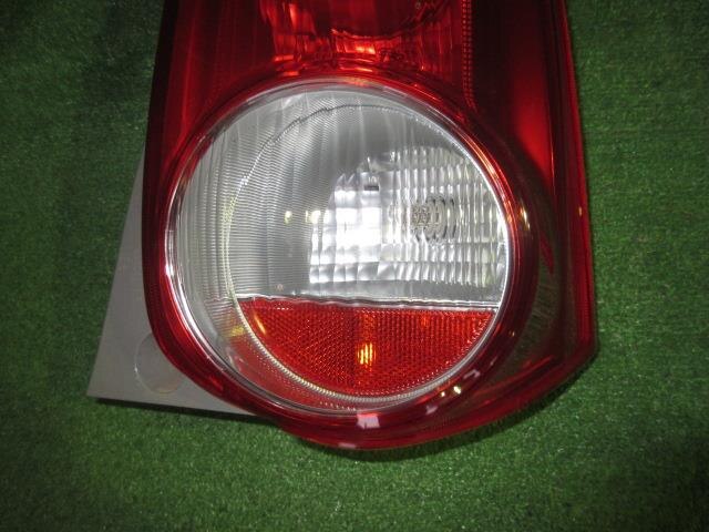 Right Tail Light TOYOTA Passo 2012 DBA-KGC35 — photo 4