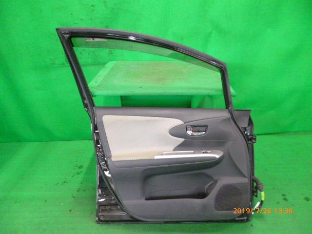 Front Left Door Assembly TOYOTA Wish 2009 DBA-ZGE20 — photo 5