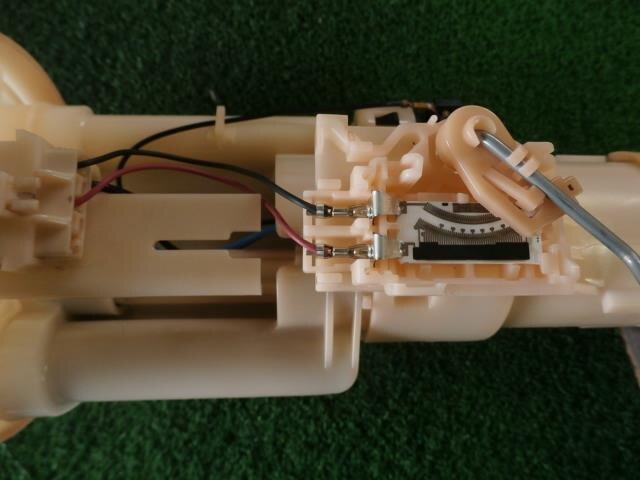 Fuel Pump TOYOTA Townace 2013 ABF-S402 — photo 2