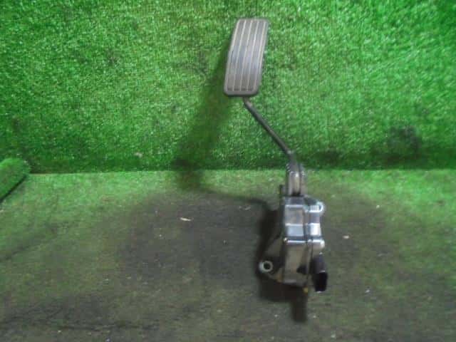 Engine Parts SUBARU Impreza 2008 DBA-GH2 — photo 1