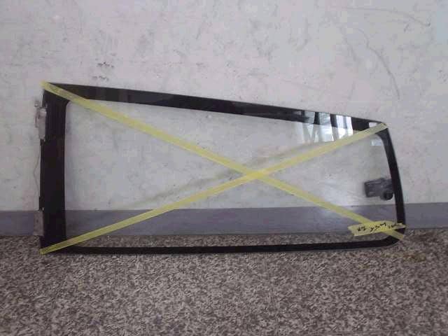 Side Windshield HONDA Today 1996 V-JW3 — photo 1