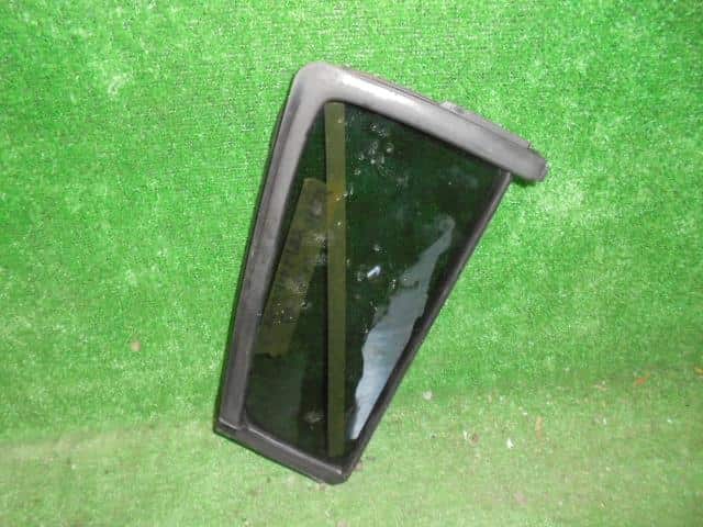 Side Windshield SUZUKI Swift 2008 DBA-ZC71S — photo 2
