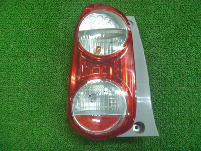 Left Tail Light TOYOTA Passo 2011 DBA-KGC30 — photo 1