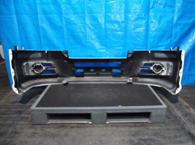 Rear Bumper Face NISSAN Caravan Van 2005 B5022VW025 — photo 5