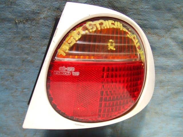 Right Tail Light TOYOTA Caldina 1997 E-ST215 — photo 2