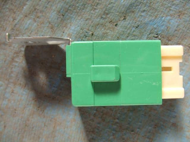 Control Unit MAZDA MPV 2000 GF-LWEW — photo 1