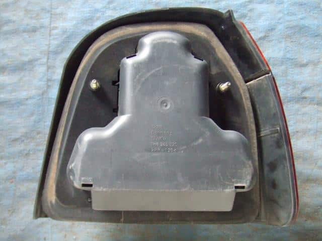 Left Tail Light VOLKSWAGEN Golf 1994 X-1HAAZ — photo 4